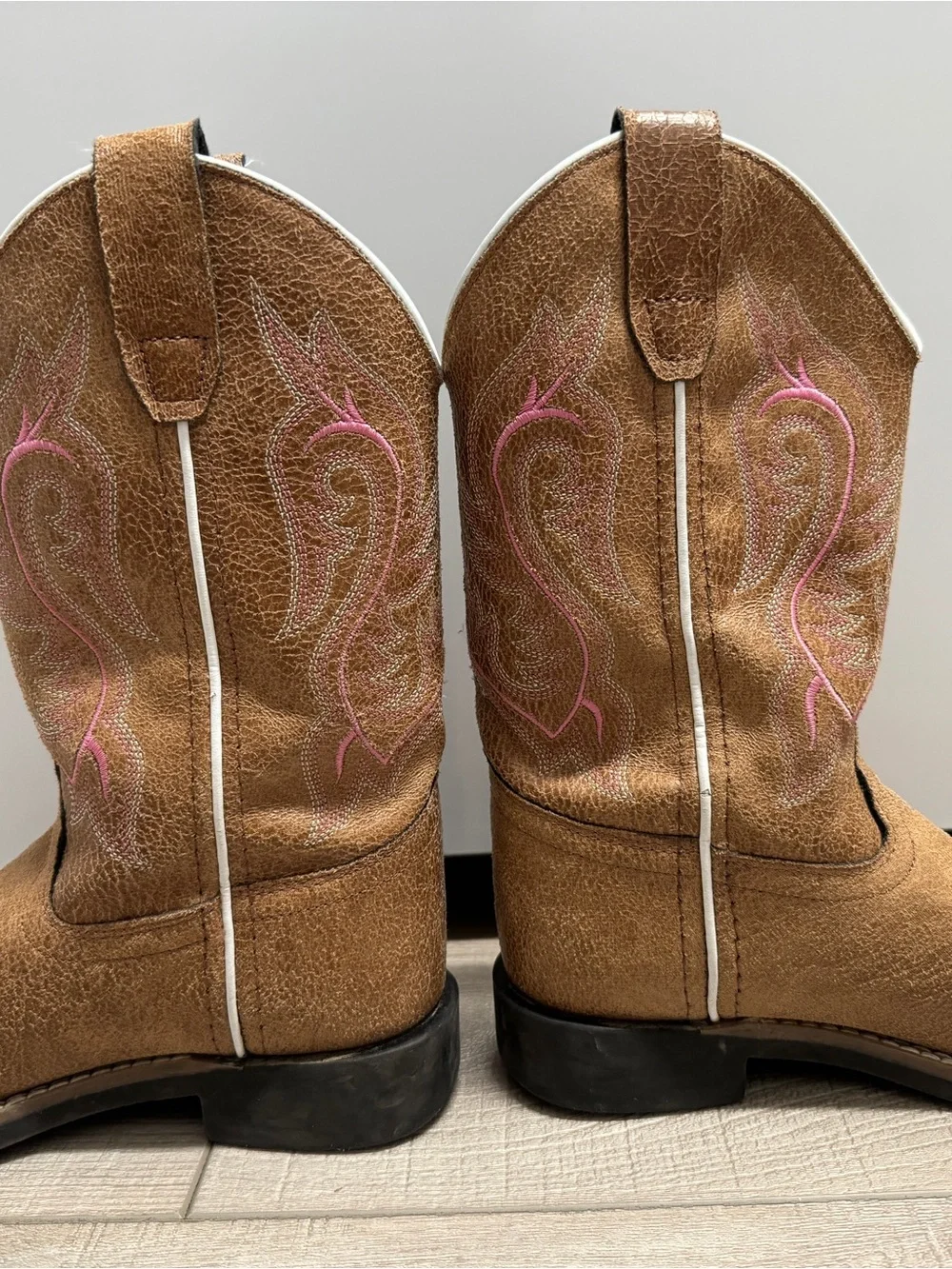 Tan Shyanne Girls Cowboy Boots with Pink Stitching